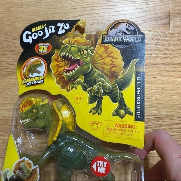 Jurassic World Goo Jit Zu Dinosaur Toy NEW Dilophosaurus Green - Picture 3 of 4